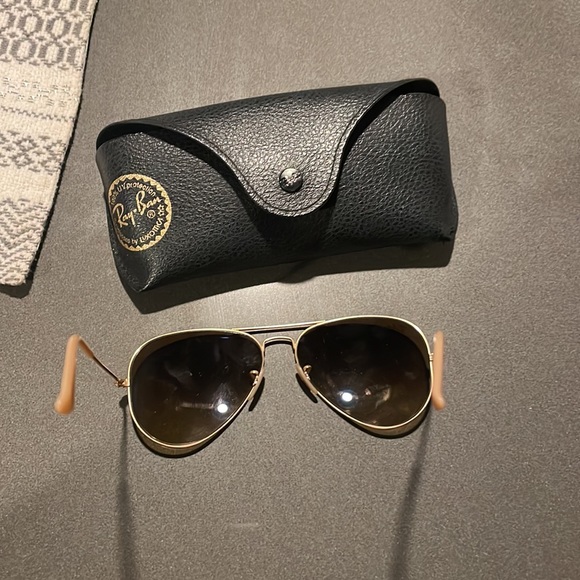 Ray ban Gold Aviators - large metal - Picture 4 of 6